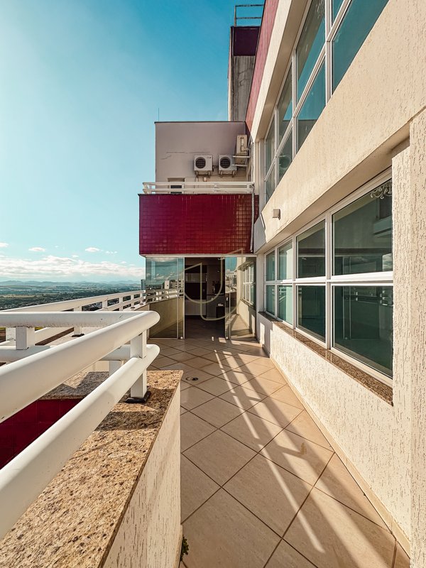 Cobertura Duplex com 4 Suítes no Veredas do Sol - São José dos Campos - 