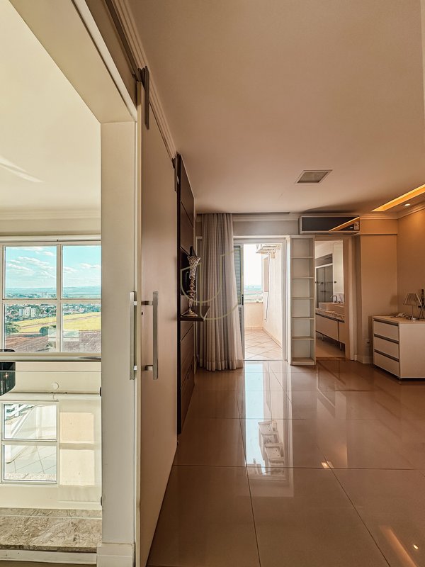 Cobertura Duplex com 4 Suítes no Veredas do Sol - São José dos Campos - 