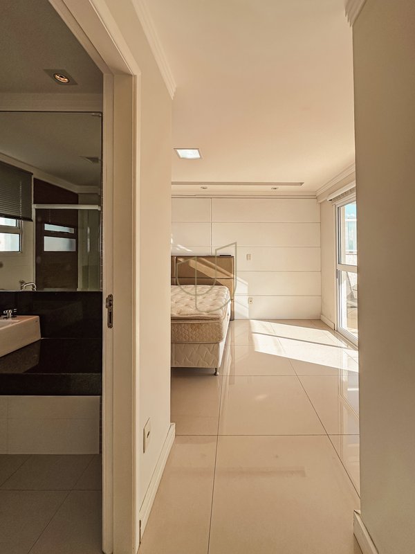 Cobertura Duplex com 4 Suítes no Veredas do Sol - São José dos Campos - 