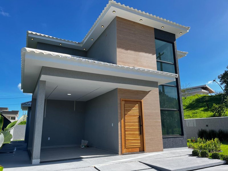 Casa com 3 Quartos, sendo 2 suítes, em condomínio à venda, 170 m² por R$ 940.000 Rodovia Oldemar Guedes de Figueiredo Maricá - 