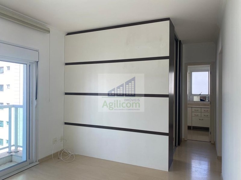 APARTAMENTO PARA LOCAÇÃO EM CAMPO BELO COM 3 DORMITÓRIOS E 2 VAGAS DE GARAGEM Rua Antônio de Macedo Soares São Paulo - 