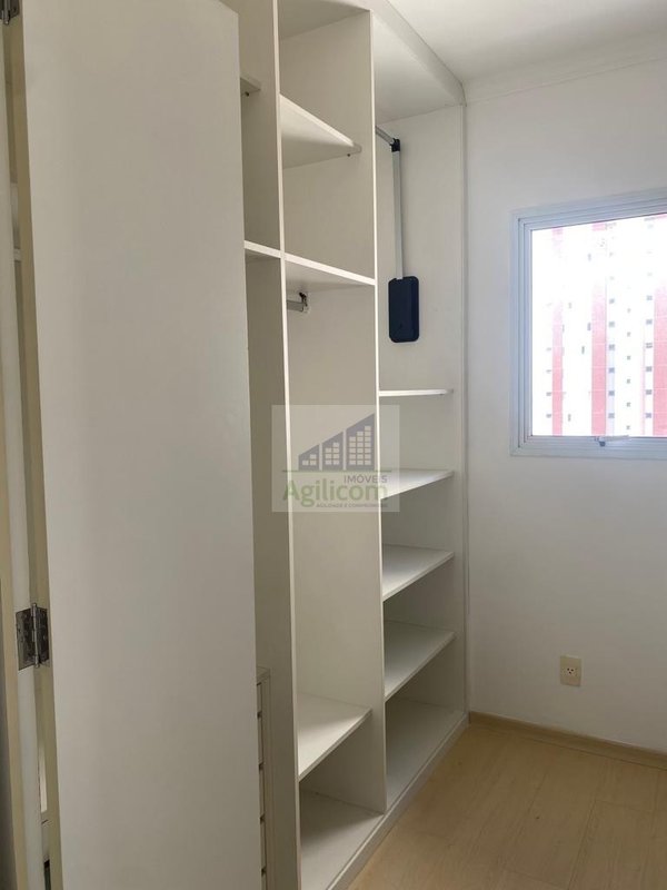 APARTAMENTO PARA LOCAÇÃO EM CAMPO BELO COM 3 DORMITÓRIOS E 2 VAGAS DE GARAGEM Rua Antônio de Macedo Soares São Paulo - 