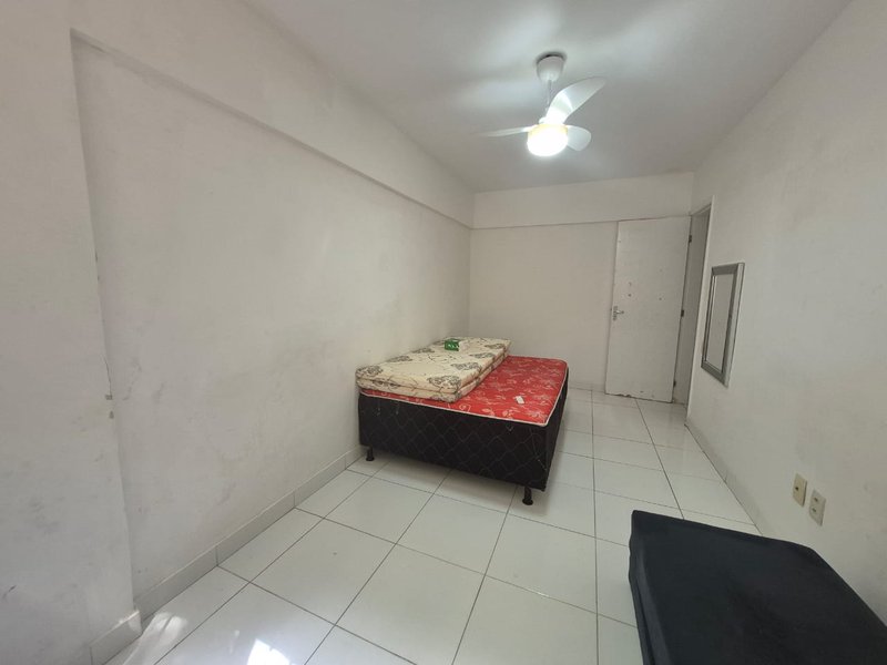APARTAMENTO QUARTO E SALA NASCENTE LOCALIZAÇÃO PRIVILEGIADA À VENDA NA BARRA! Avenida Sete de Setembro Salvador - 