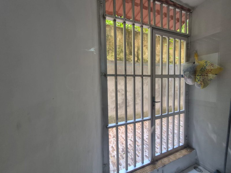 APARTAMENTO QUARTO E SALA NASCENTE LOCALIZAÇÃO PRIVILEGIADA À VENDA NA BARRA! Avenida Sete de Setembro Salvador - 