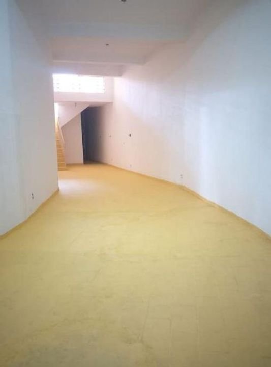 Imóvel Comercial com 400m² no Cambuci Rua do Lavapés São Paulo - 