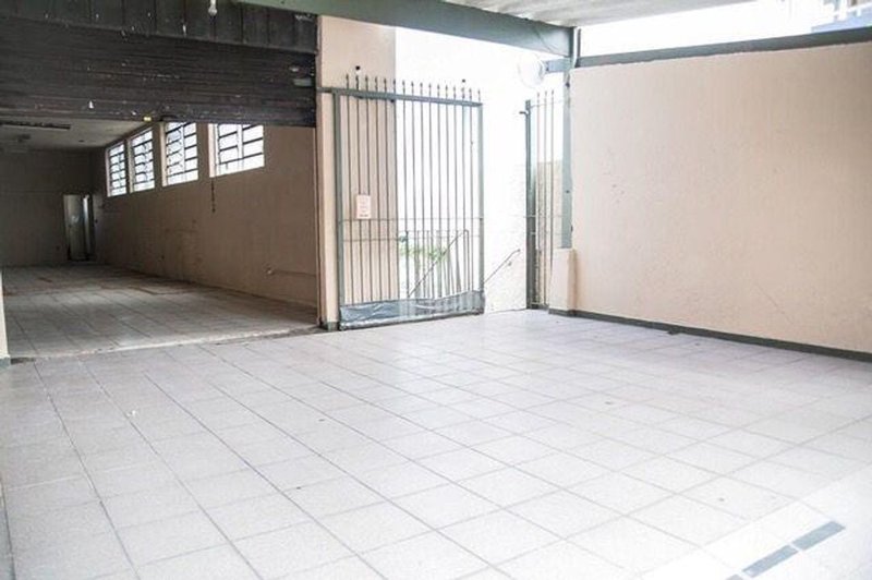 Imóvel Comercial na Saúde Rua Salvador de Edra São Paulo - 