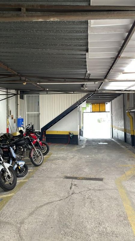 Galpão na Mooca 824m² Avenida Arno São Paulo - 