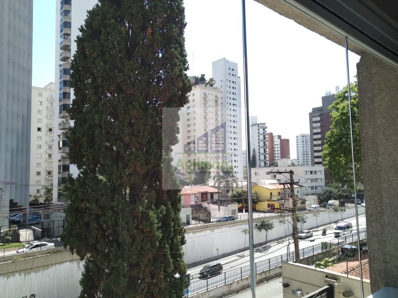 STUDIO MOBILIADO PARA LOCAÇÃO EM CAMPO BELO COM 36M² Avenida Vereador José Diniz São Paulo - 