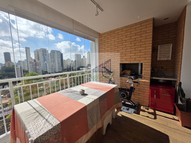 APARTAMENTO MOBILIADO PARA LOCAÇÃO NO BROOKLIN COM 2 DORMITÓRIOS E 1 VAGA Avenida Portugal São Paulo - 