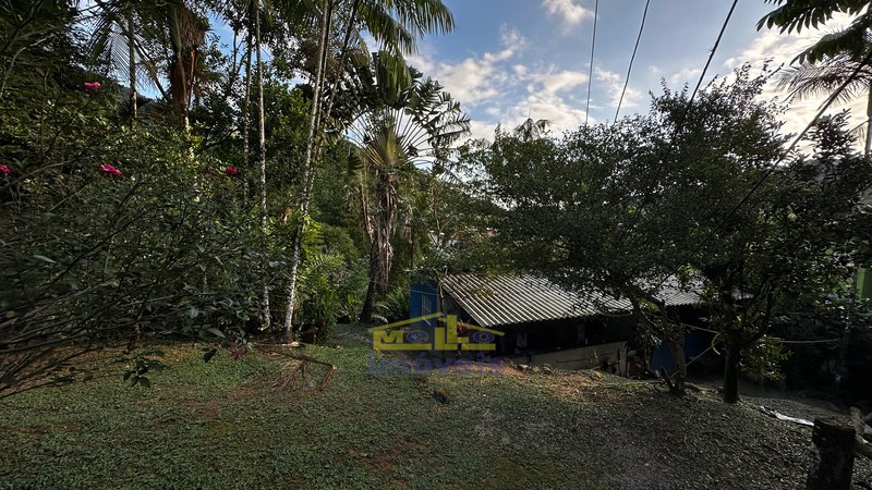 Casa em barra do una no sitio velho Rua 1 São Sebastião - 