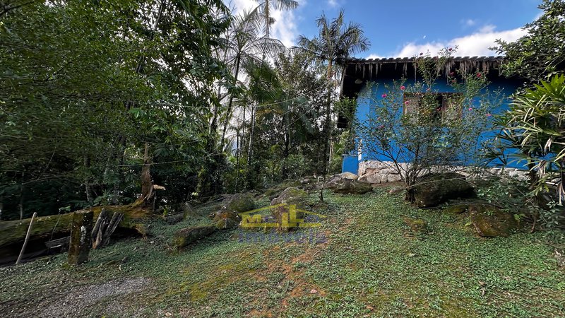 Casa em barra do una no sitio velho Rua 1 São Sebastião - 