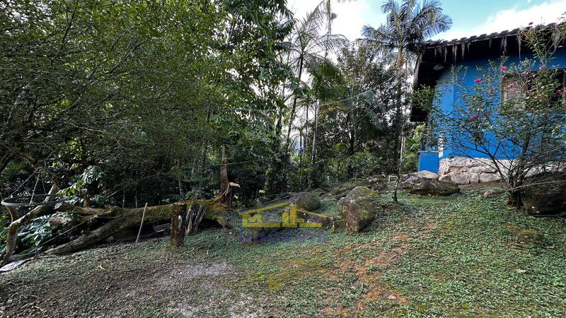 Casa em barra do una no sitio velho Rua 1 São Sebastião - 