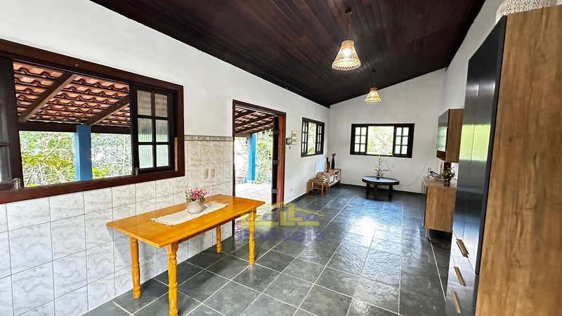 Casa em barra do una no sitio velho Rua 1 São Sebastião - 