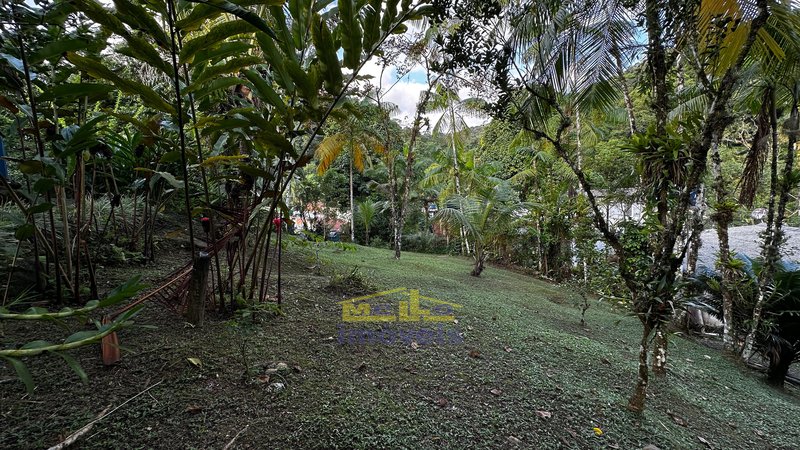 Casa em barra do una no sitio velho Rua 1 São Sebastião - 