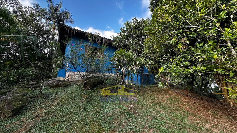 Casa em barra do una no sitio velho Rua 1 São Sebastião - 