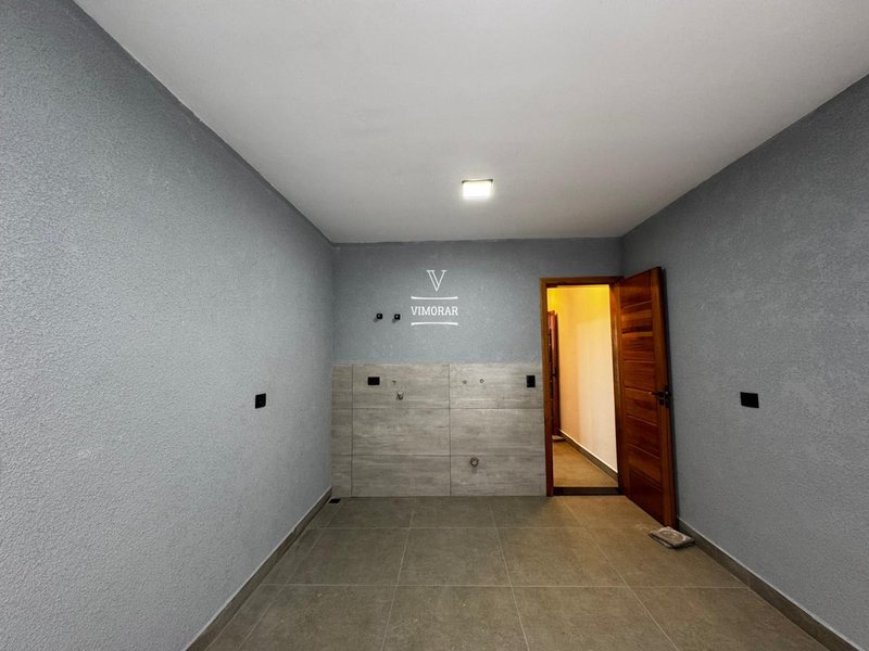 Sobrado 3 suítes + 4 vagas de garagem - São Paulo - 