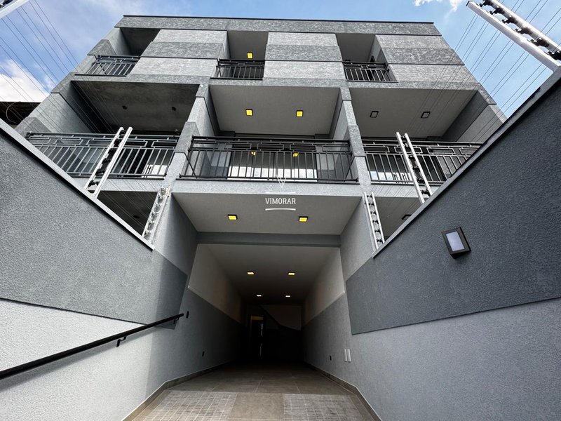 Sobrado 3 suítes + 4 vagas de garagem - São Paulo - 