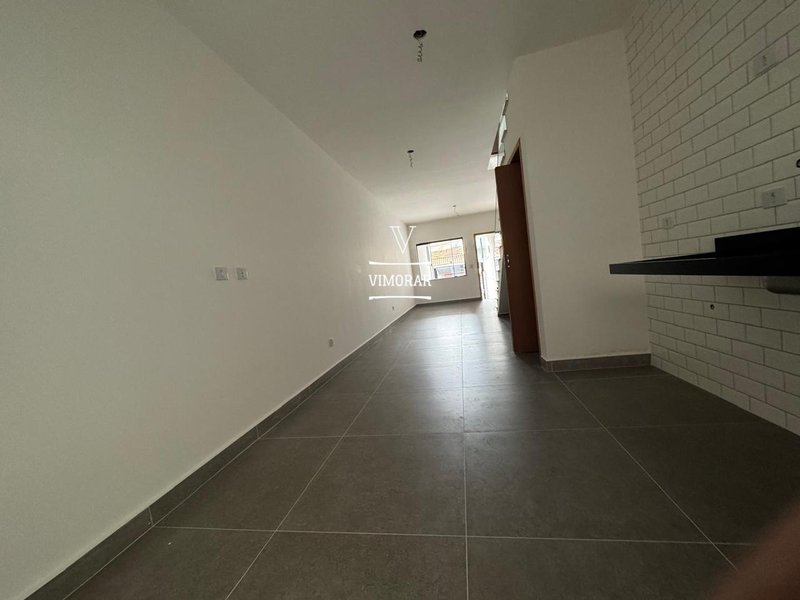 Sobrado 3 suítes + 2 vagas de garagem - São Paulo - 