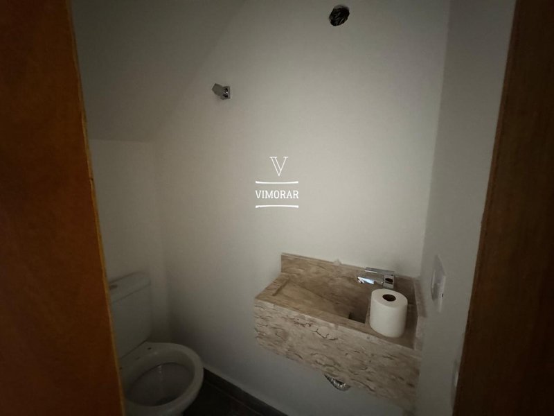 Sobrado 3 suítes + 2 vagas de garagem - São Paulo - 