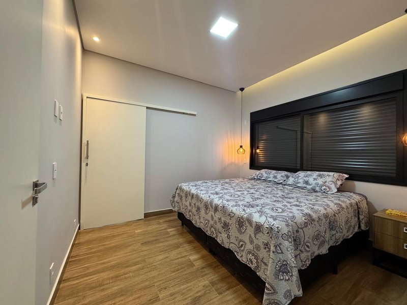 DESCUBRA A CASA QUE UNE ESTILO, PRATICIDADE E INOVAÇÃO Estrada Municipal Desembargador Adalberto José Que Paulínia - 