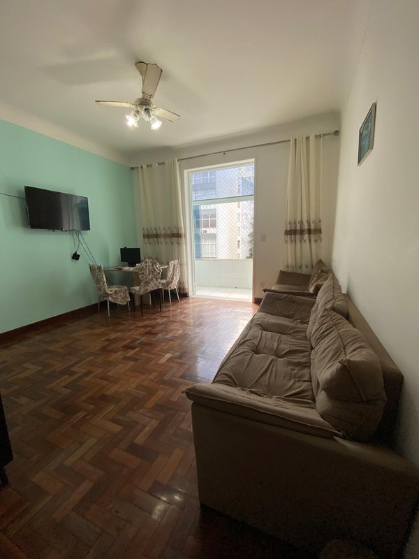 APARTAMENTO 2 QUARTOS SUÍTE VARANDA ÁREA DE SERVIÇO GARAGEM À VENDA NA BARRA! Rua Marquês de Caravelas Salvador - 