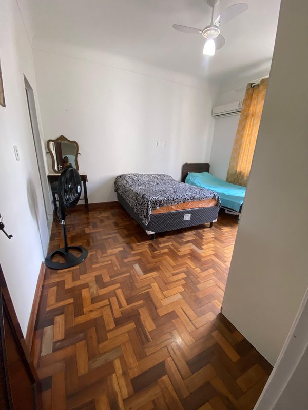 APARTAMENTO 2 QUARTOS SUÍTE VARANDA ÁREA DE SERVIÇO GARAGEM À VENDA NA BARRA! Rua Marquês de Caravelas Salvador - 