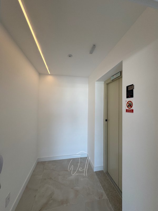 Apartamento na Vila Gilda ao lado do Shopping ABC  165m2 - 03 suítes - 03 vagas - Santo André - 