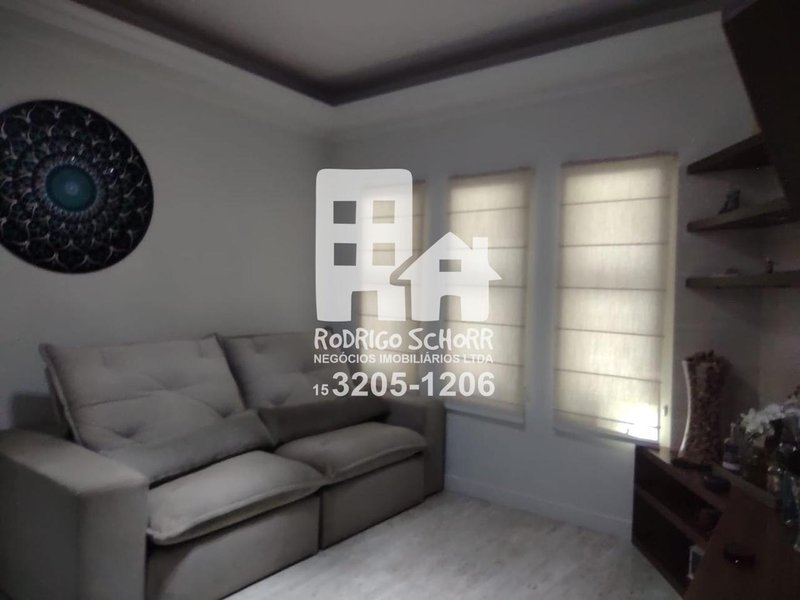🏡 Casa Linda à venda na Av Zilah de Aquino - pronta para morar! Localização excelelente  Tatuí - 