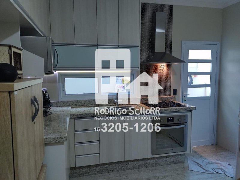 🏡 Casa Linda à venda na Av Zilah de Aquino - pronta para morar! Localização excelelente  Tatuí - 