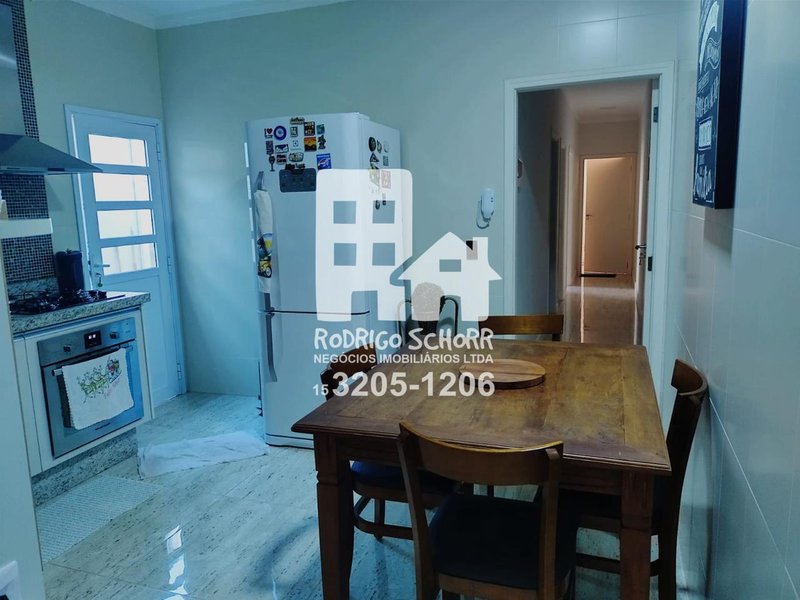 🏡 Casa Linda à venda na Av Zilah de Aquino - pronta para morar! Localização excelelente  Tatuí - 