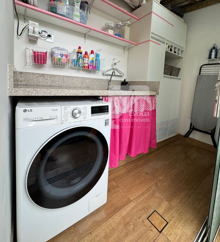 Casa a venda totalmente mobiliada, completíssima!! Rua Pau Sul Camaçari - 