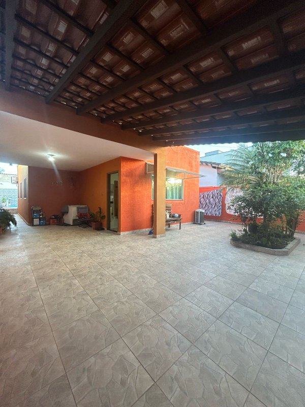 🏡 Linda Casa no Bairro do Golfinho – A Apenas 100 Metros da Pista! 🌟 - Caraguatatuba - 