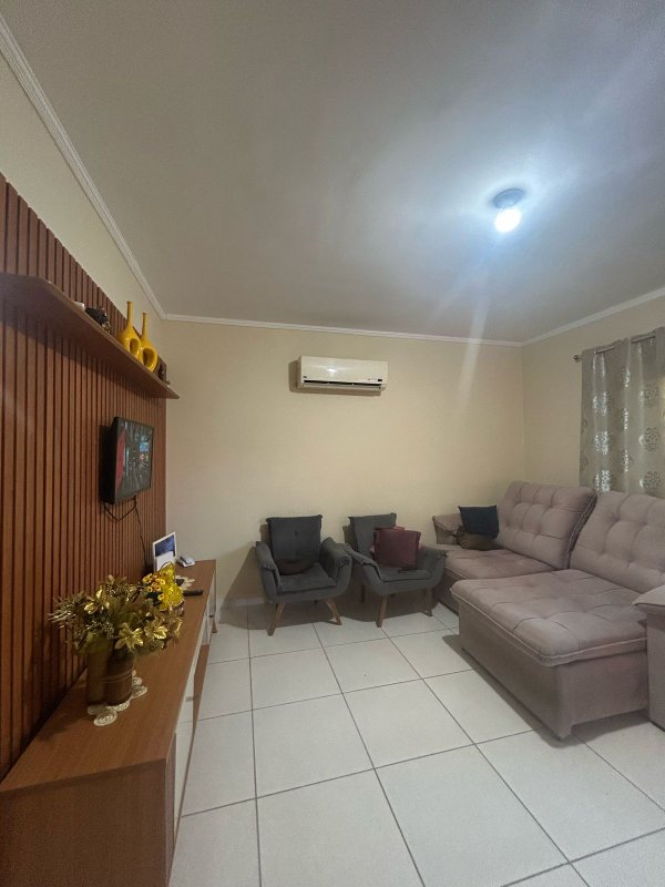 🏡 Linda Casa no Bairro do Golfinho – A Apenas 100 Metros da Pista! 🌟 - Caraguatatuba - 