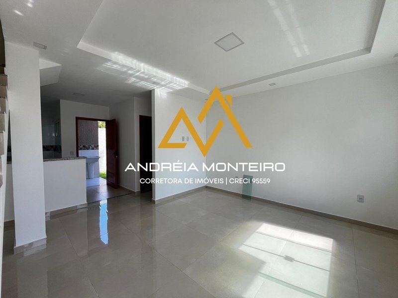 Casa com 2 Quartos, sendo 2 suítes à venda, 85 m² por R$ 385.000 - Condado de Maricá/RJ - Maricá - 