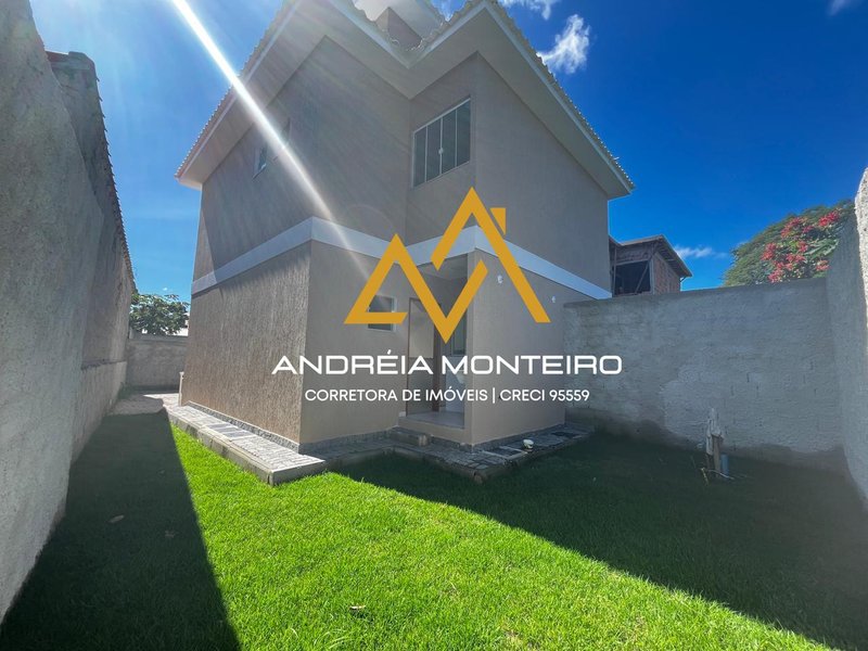 Casa com 2 Quartos, sendo 2 suítes à venda, 85 m² por R$ 385.000 - Condado de Maricá/RJ - Maricá - 