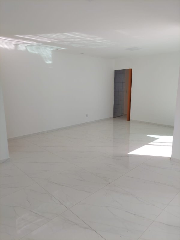 126m². 3 quartos (2 suítes). Varanda. Dependência completa. Nascente. 2 vagas de garagem Rua Capitão Rebelinho Recife - 