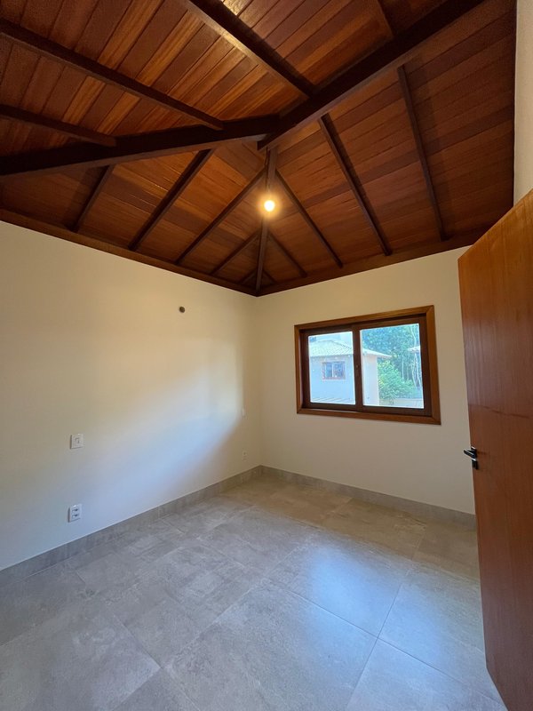 Casa Nova Estrada da Balsa - Porto Seguro - 