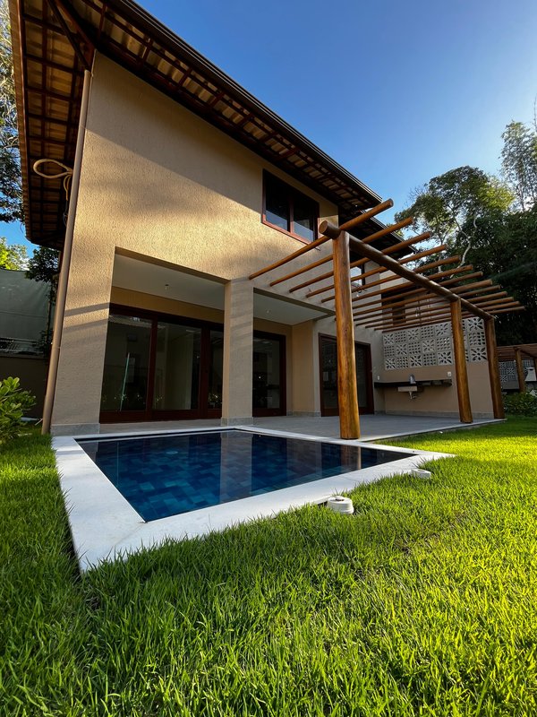 Casa Nova Estrada da Balsa - Porto Seguro - 