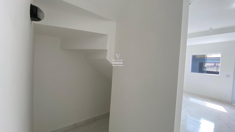 Sobrado 2 suítes + 2 vagas de garagem - Itaquaquecetuba - 