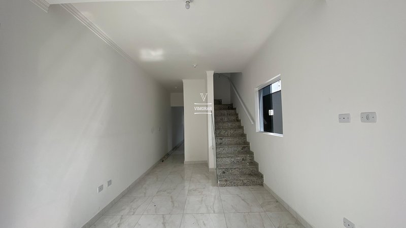 Sobrado 2 suítes + 2 vagas de garagem - Itaquaquecetuba - 