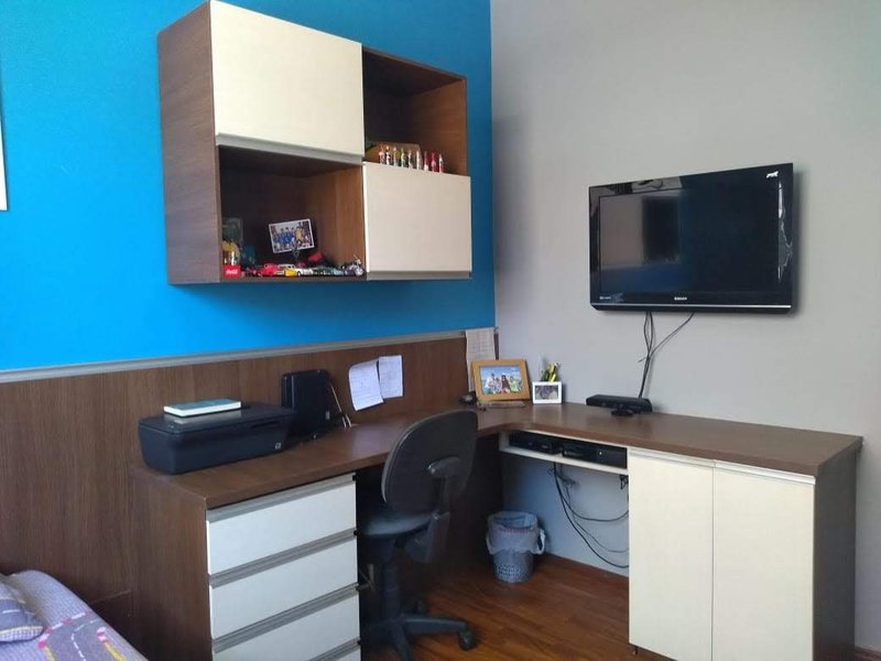 Casa independente - 03 qts. - 01 suíte - 02 vgs. paralelas e cobertas - R$ 485K Rua Sebastião Possada Bravo Belo Horizonte - 