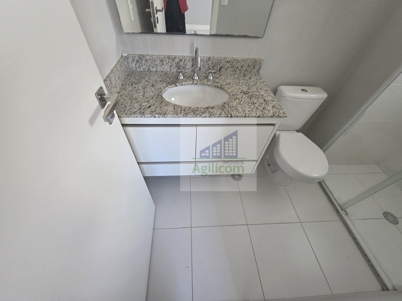 APARTAMENTO À VENDA NO BROOKLIN COM 2 DORMITÓRIOS SENDO 1 SUÍTE E 1 VAGA Rua Ministro Luiz Gallotti São Paulo - 
