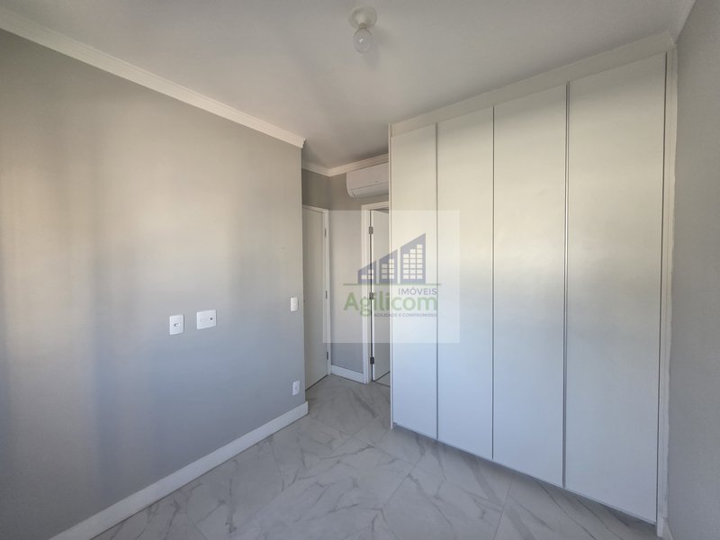 APARTAMENTO À VENDA NO BROOKLIN COM 2 DORMITÓRIOS SENDO 1 SUÍTE E 1 VAGA Rua Ministro Luiz Gallotti São Paulo - 