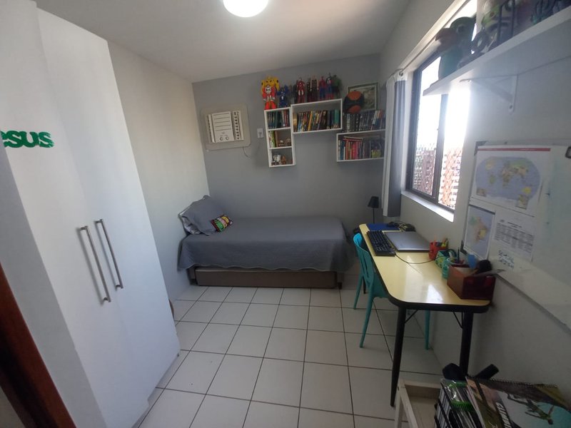 68m². 3 quartos. Varanda. 1 vaga de garagem Rua Coronel Anízio Rodrigues Coelho Recife - 