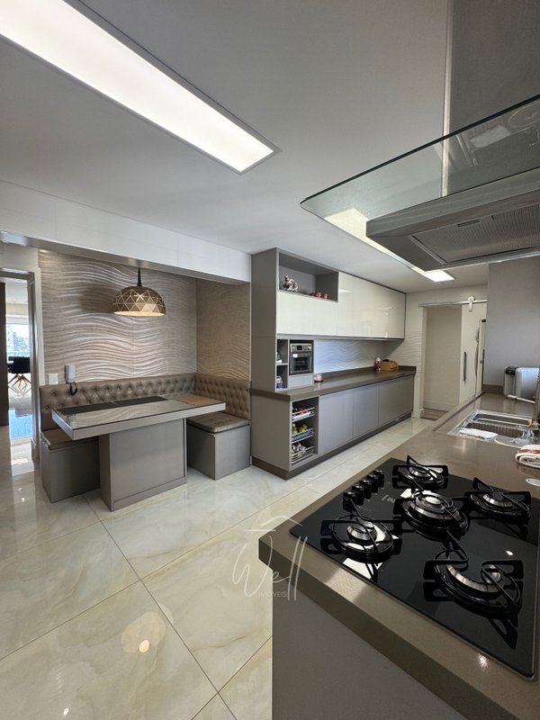 Apartamento mobiliado no Condominio Domo Prime 237m2 - 04 suítes - 04 vagas - São Bernardo do Campo - 