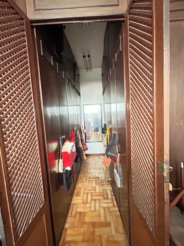 APARTAMENTO ALTO PADRÃO VISTA MAR 4 QUARTOS 2 SUÍTES VARANDAS CLOSET À VENDA NA VITÓRIA! Avenida Sete de Setembro Salvador - 