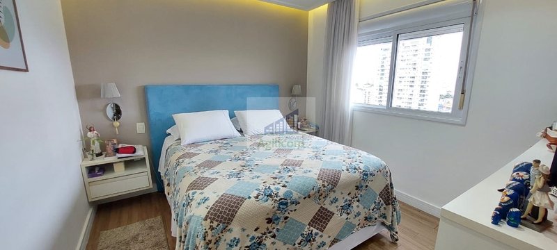 APARTAMENTO À VENDA EM CAMPO BELO COM 3 DORMITÓRIOS SENDO 1 SUÍTE E 2 VAGAS Rua Estevão Baião São Paulo - 