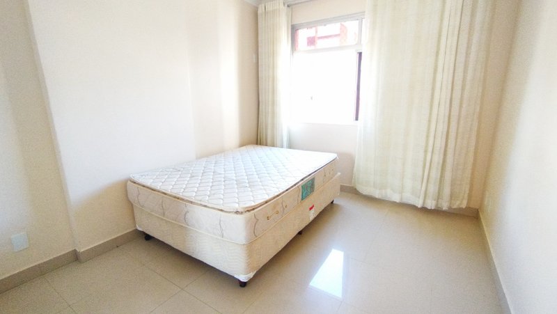 APARTAMENTO 3 QUARTOS SUÍTE VARANDA ÁREA DE SERVIÇO DEPENDÊNCIA GARAGEM À VENDA NA PITUBA! Rua Messe de Amor Salvador - 