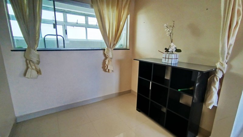 APARTAMENTO 3 QUARTOS SUÍTE VARANDA ÁREA DE SERVIÇO DEPENDÊNCIA GARAGEM À VENDA NA PITUBA! Rua Messe de Amor Salvador - 