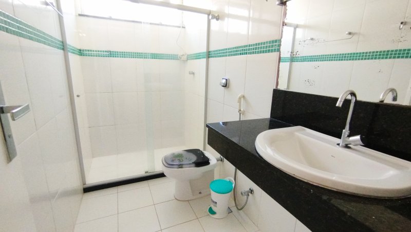 APARTAMENTO 3 QUARTOS SUÍTE VARANDA ÁREA DE SERVIÇO DEPENDÊNCIA GARAGEM À VENDA NA PITUBA! Rua Messe de Amor Salvador - 
